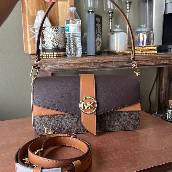 Michael Kors MD shoulder bag - Picture 3 of 16